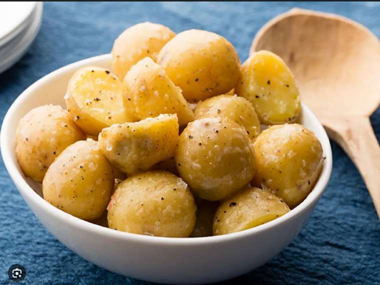 Top 10 most weight-loss-friendly foods on the planet 6 Boiled Potatoes